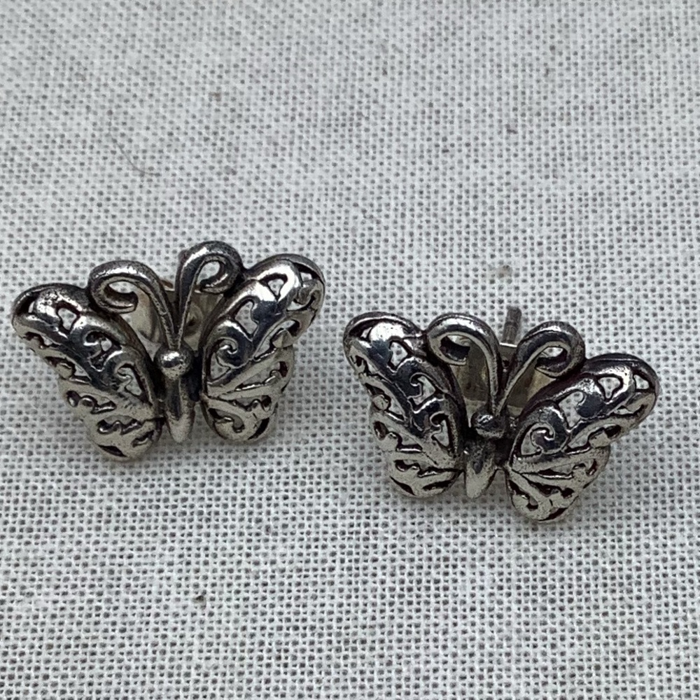 😎30%off Sterling Silver Butterfly post  Earrings #4STE
